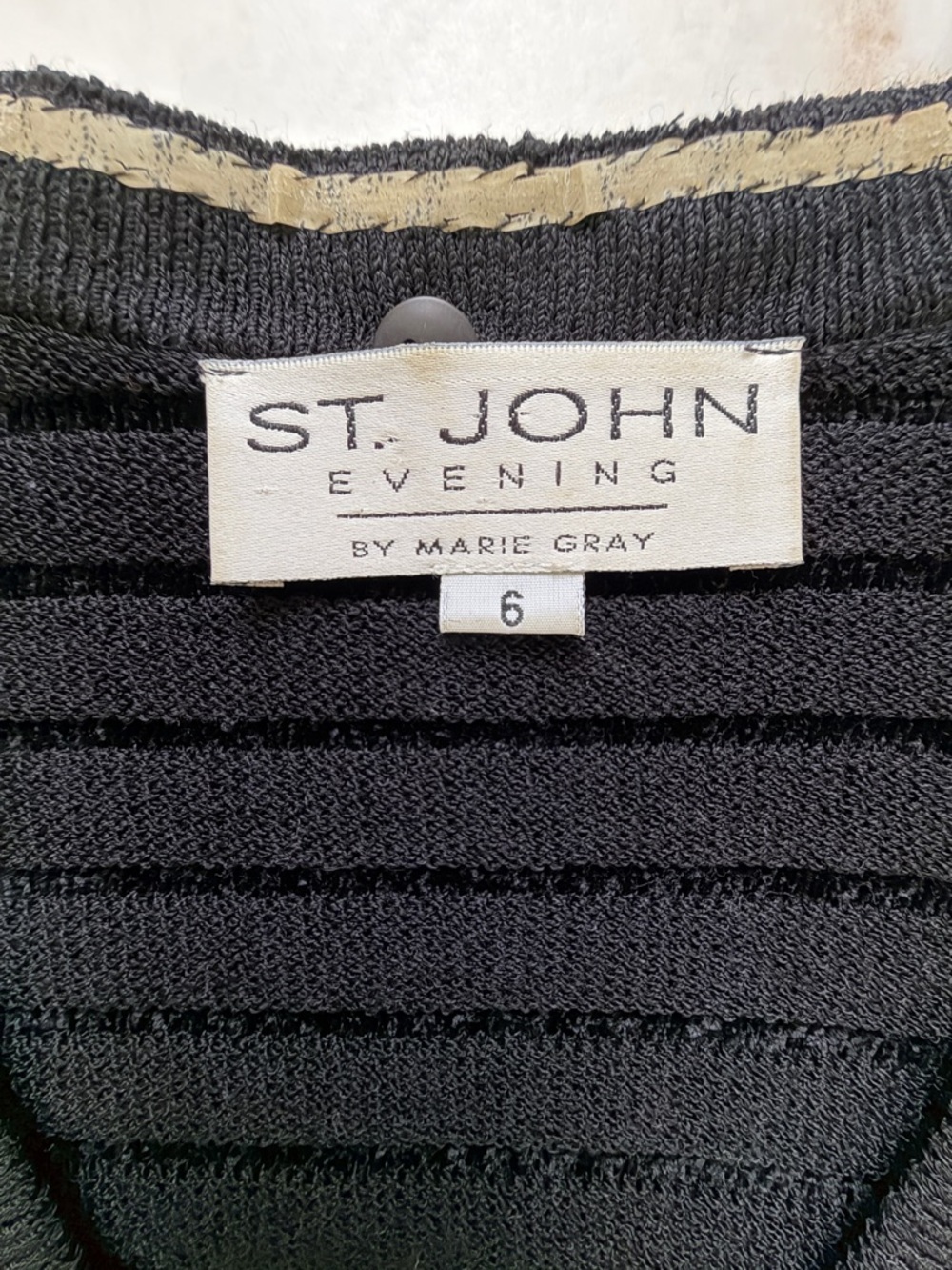 Vintage St. John Evening Knit Cardigan Black Gold Buttons Santana Knit Size 6 - Picture 5 of 7